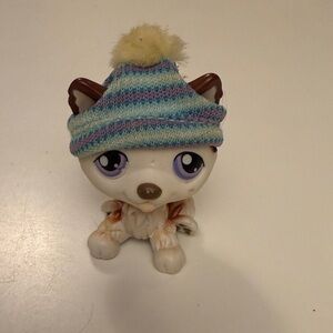 Littlest  Pet Shop (LPS) Husky #427 with Removable Hat